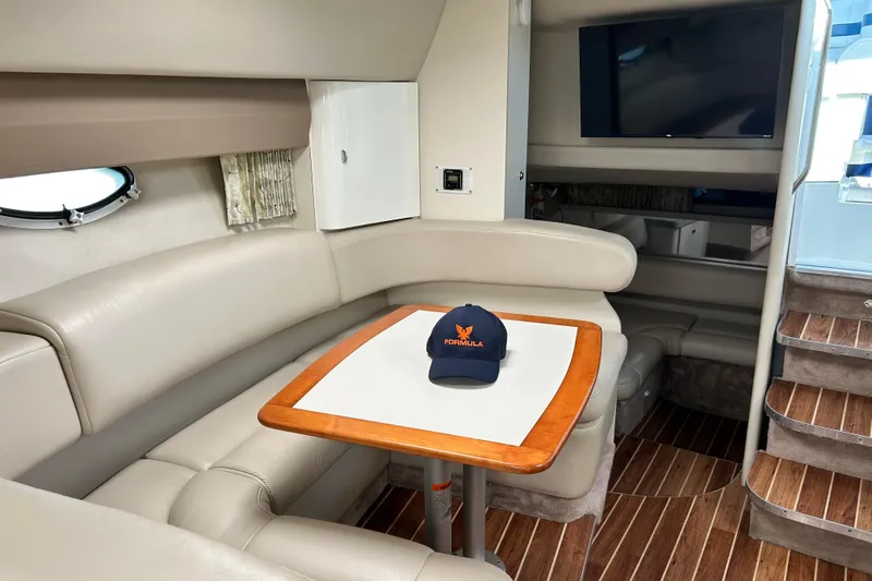 Slide: The Image of The TV and aft cabin are just past the table. - 21
