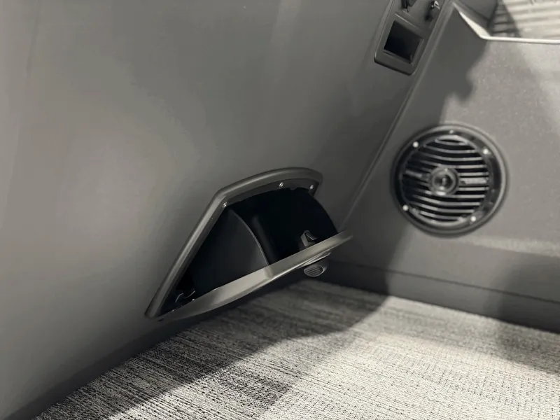 Slide: The Image of Bennington 22 S SWINGBACK 2026 - 17