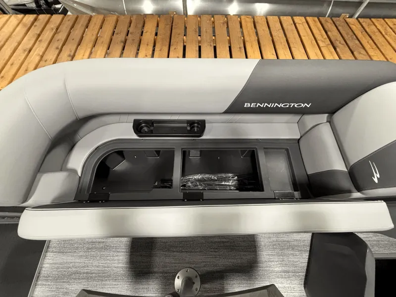 Slide: The Image of Bennington 22 S SWINGBACK 2026 - 7