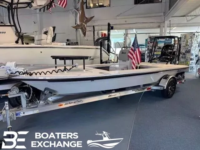 The Image of Maverick 18 HPX-V 2026 boat in showroom at Boaters Exchange. - 1