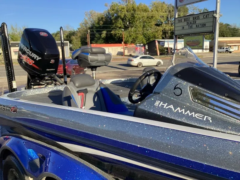 Slide: The Image of Ranger Z519C 2018 - 18