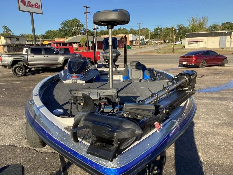 Slide: The Image of Ranger Z519C 2018 - 21