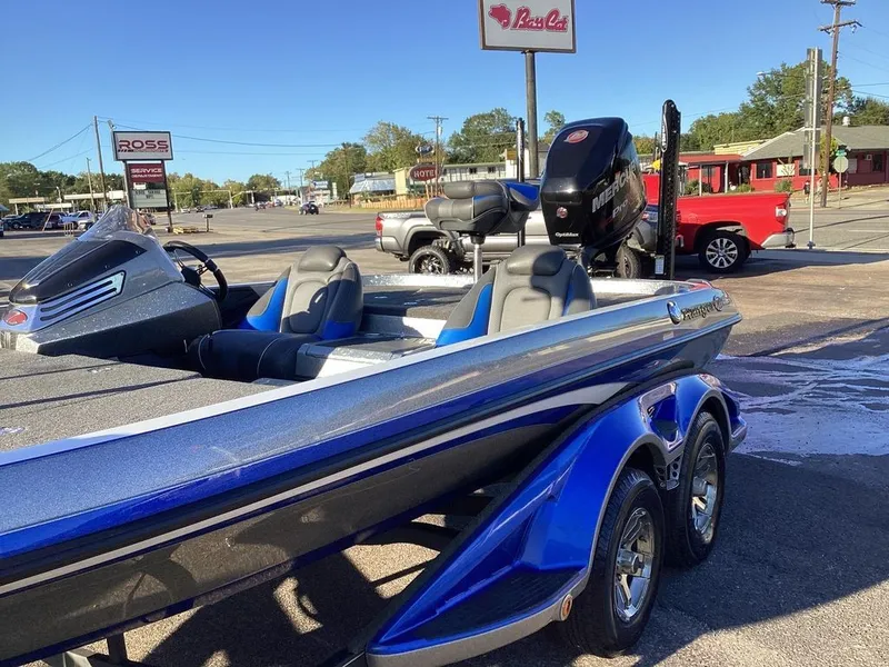 Slide: The Image of Ranger Z519C 2018 - 36