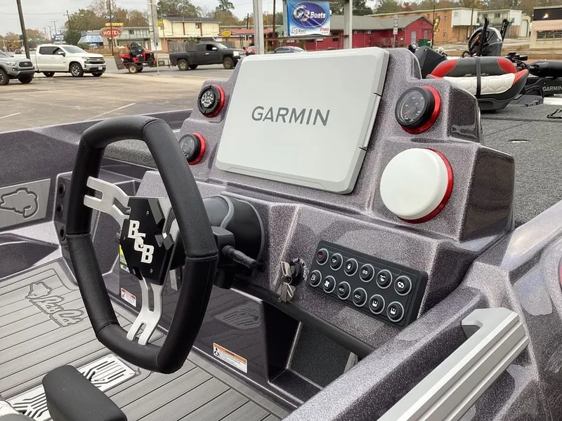 Slide: The Image of Bass Cat Lynx STS 2026 - 24