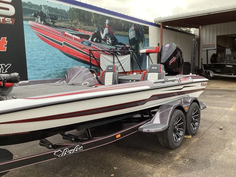 Slide: The Image of Bass Cat Lynx STS 2026 - 33