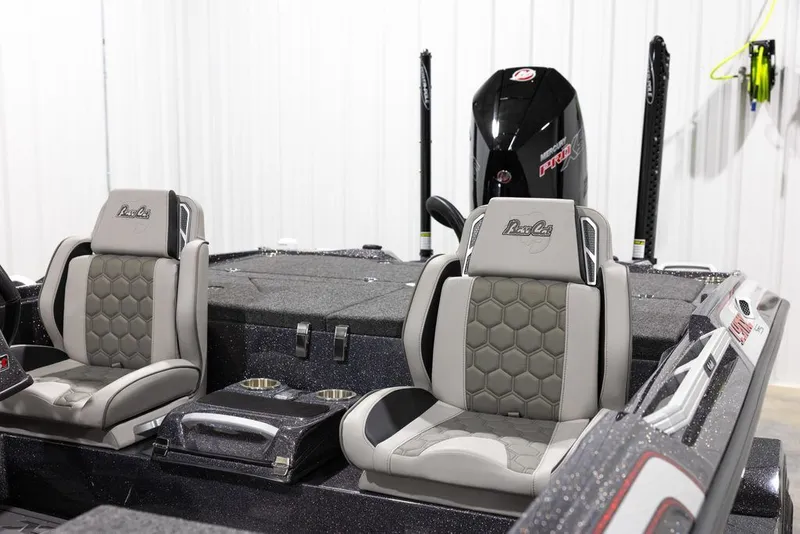 Slide: The Image of Bass Cat Lynx STS 2026 - 12