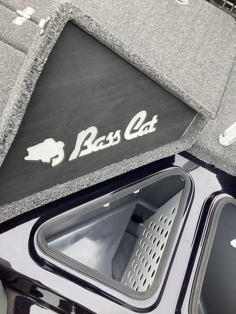 Slide: The Image of Bass Cat Lynx STS 2026 - 33