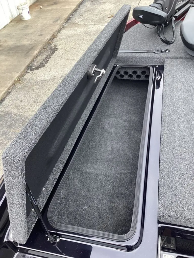 Slide: The Image of Bass Cat Lynx STS 2026 - 51