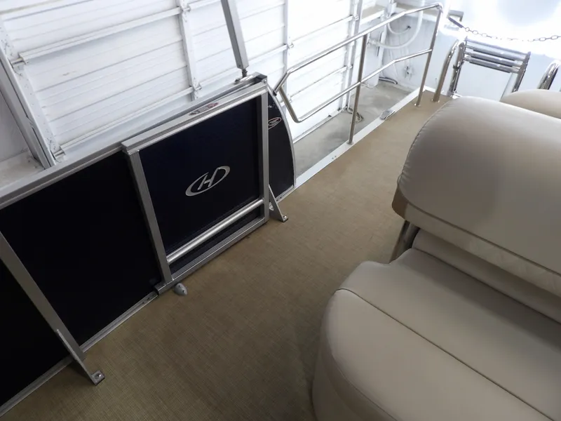 Slide: The Image of Harris CRUISER X220 2018 - 23