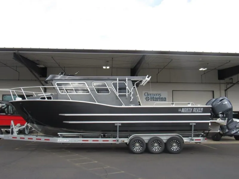 Slide: The Image of North River 3200EXL Endurance 2026 - 2