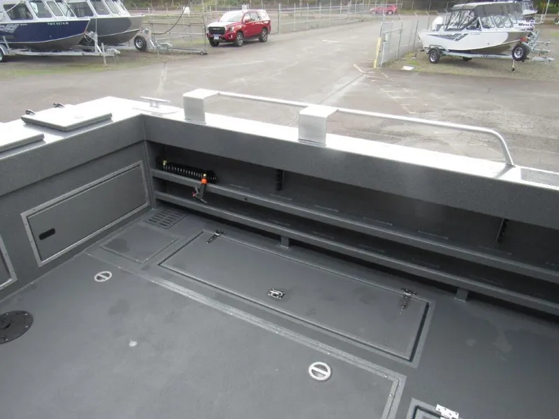 Slide: The Image of North River 3200EXL Endurance 2026 - 9