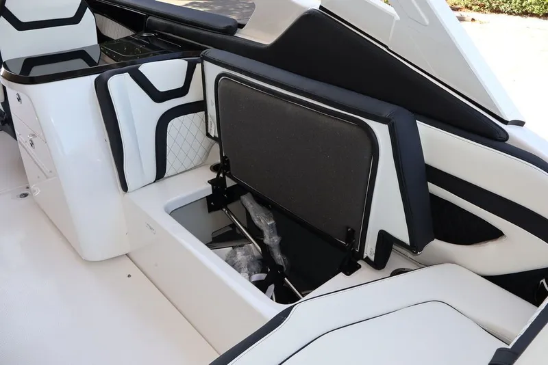 Slide: The Image of Yamaha 275SD 2026 - 13