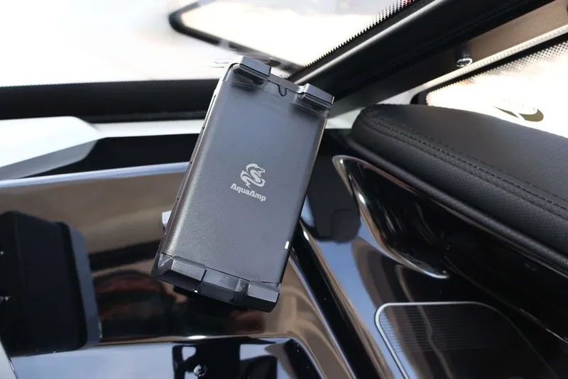 Slide: The Image of Yamaha 275SD 2026 - 27