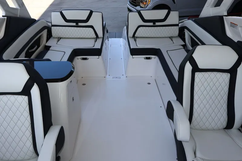 Slide: The Image of Yamaha 275SD 2026 - 39