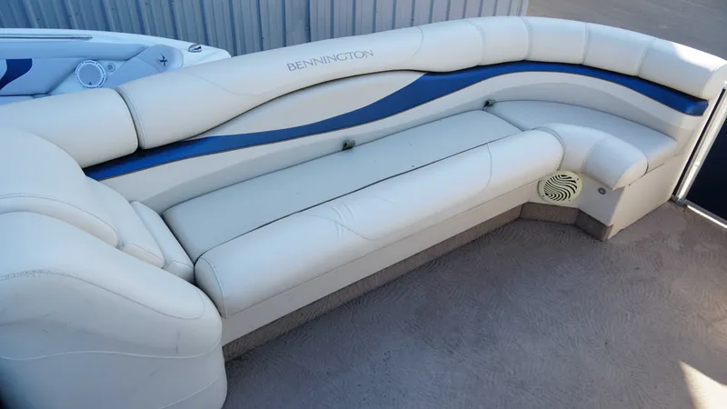 Slide: The Image of Bennington 2574RLIDG 2010 - 10