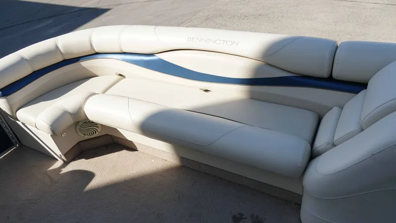 Slide: The Image of Bennington 2574RLIDG 2010 - 11