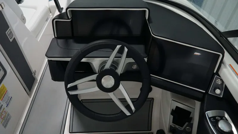 Slide: The Image of MasterCraft X22 2025 - 19