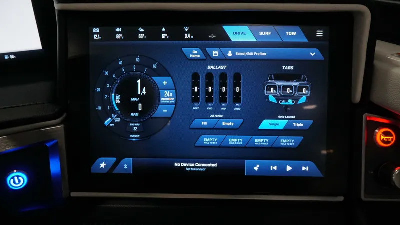 Slide: The Image of MasterCraft X22 2025 - 26