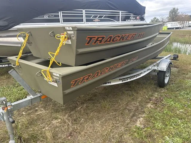 Slide: The Image of Tracker 1436 JON 2026 - 8