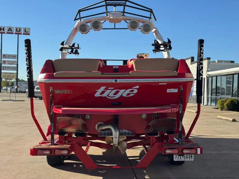 Slide: The Image of Tigé 22RZX 2023 - 4