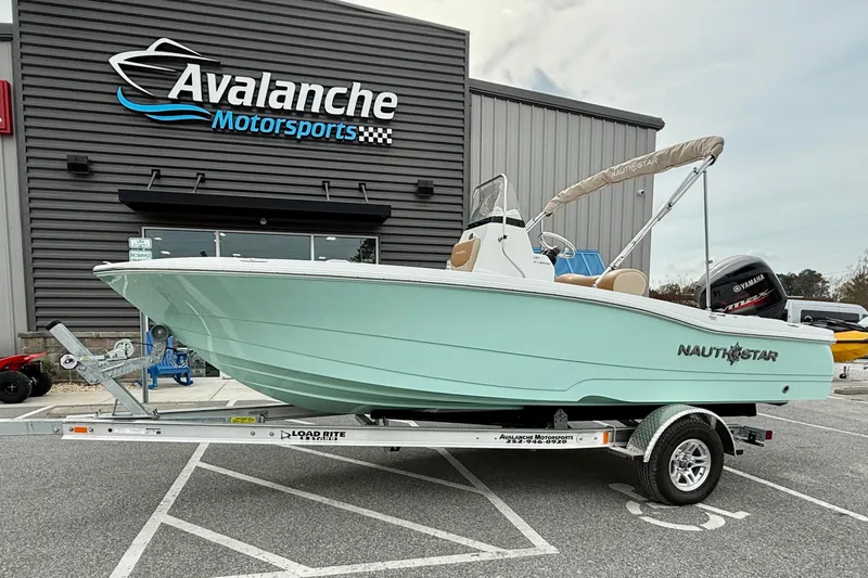 The Image of NauticStar 191 Hybrid 2025 - undefined