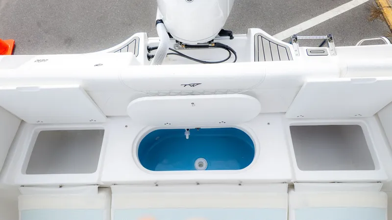 Slide: The Image of Tidewater 232 LXF 2026 - 10