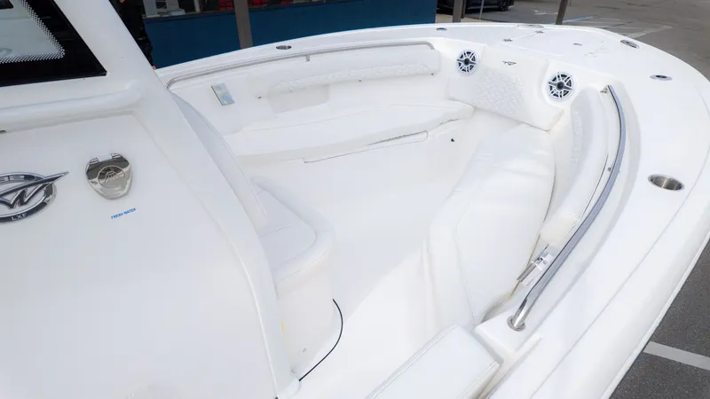 Slide: The Image of Tidewater 232 LXF 2026 - 16