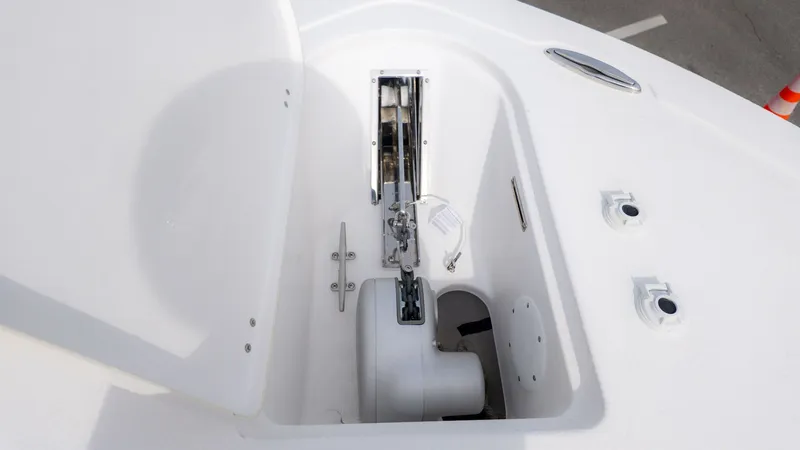 Slide: The Image of Tidewater 232 LXF 2026 - 22