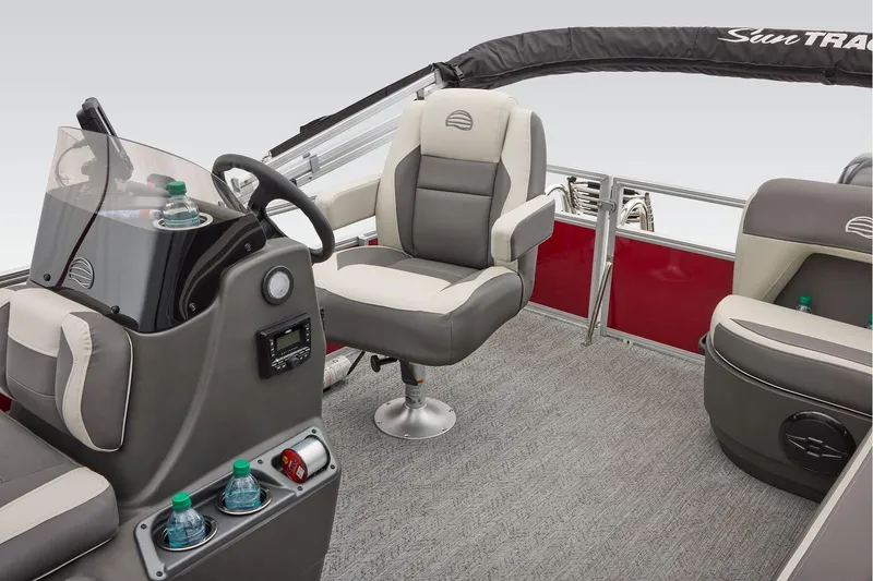 Slide: The Image of Sun Tracker Bass Buggy 16 XL Select 2026 - 51