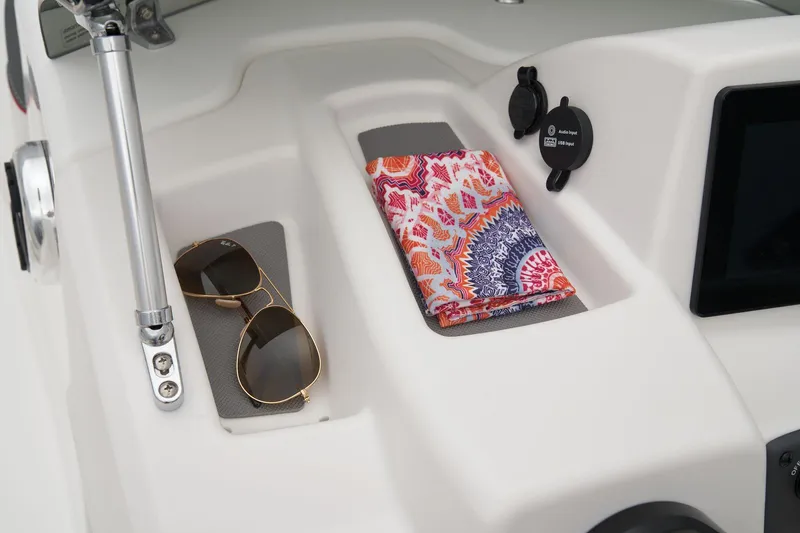 Slide: The Image of 2026 Tahoe T18 boat, top view, showcasing seating and layout design. - 16