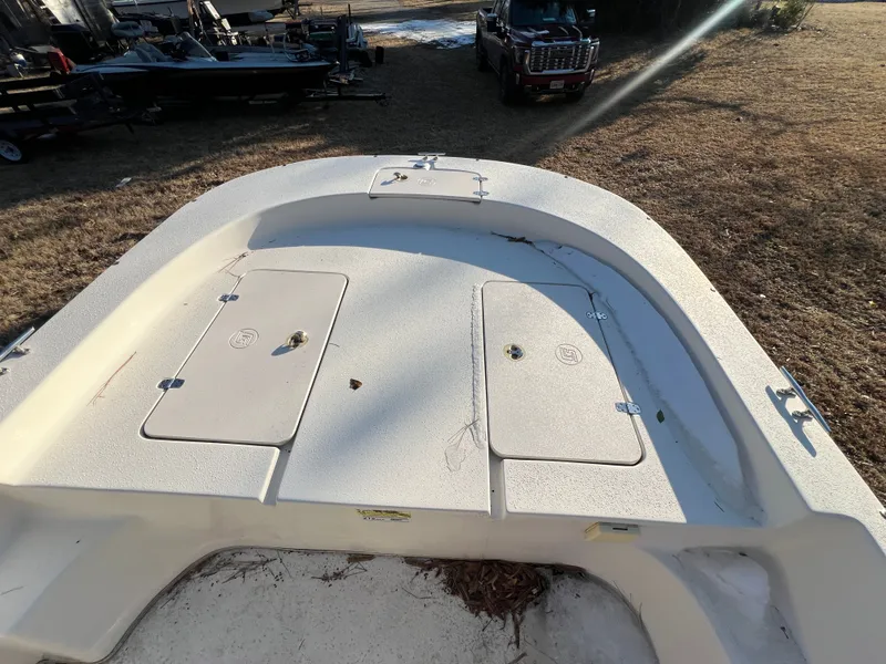 Slide: The Image of 2019 Carolina Skiff 218 DLV - 18