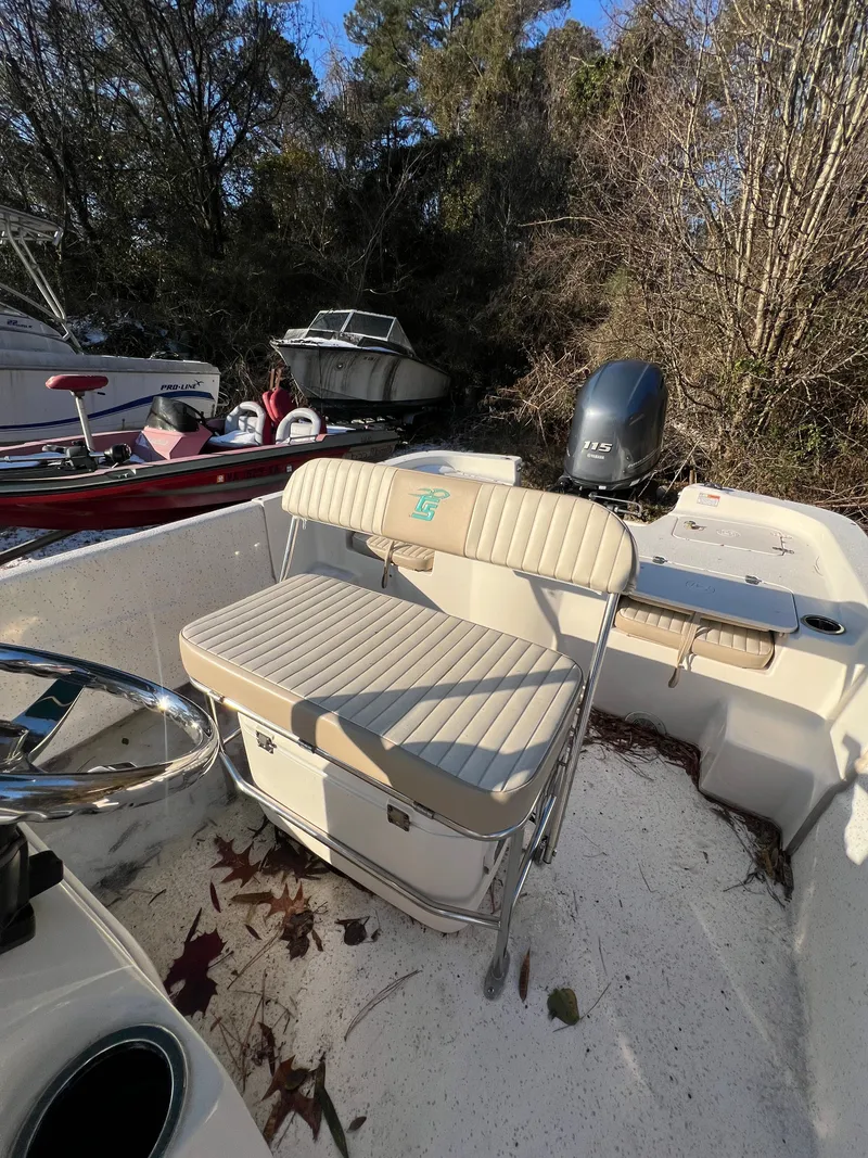 Slide: The Image of 2019 Carolina Skiff 218 DLV - 9
