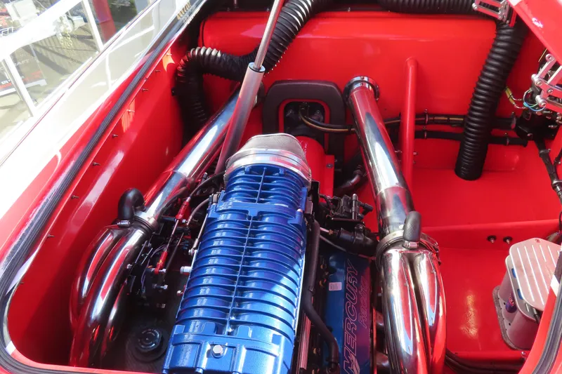 Slide: The Image of Engine compartment of a 2010 MTI 36 R/P boat with a Mercury engine. - 15