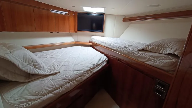 Slide: The Image of Viking 62 Enclosed Bridge 2018 - 70