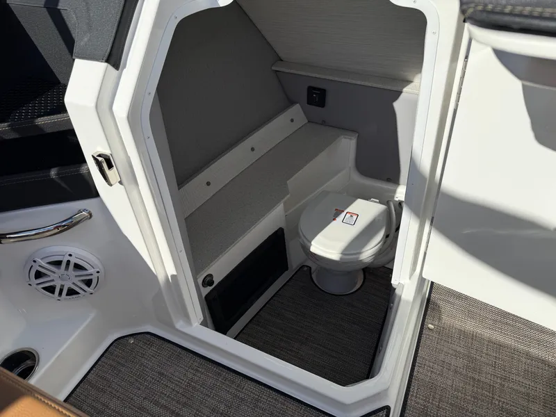 Slide: The Image of Cobalt R6 2026 - 899