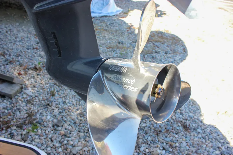Slide: The Image of Yamaha Reliance Series propeller on 2026 Sea Hunt Ultra 229 boat. - 50