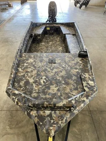 Slide: The Image of Excel Viper F4 1860 2026 - 10