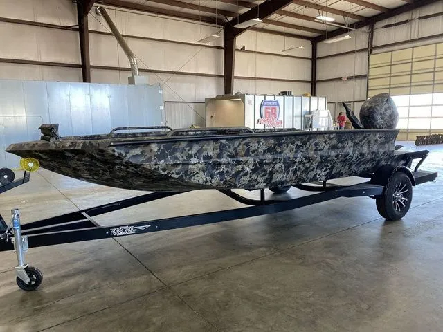 Slide: The Image of Excel Viper F4 1860 2026 - 2