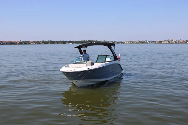 Slide: The Image of Sea Ray SDX 230 Outboard 2026 - 19
