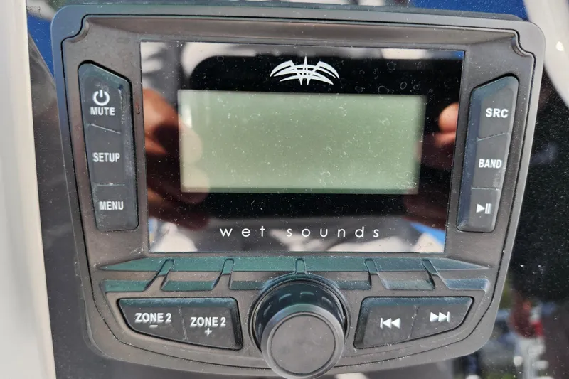 Slide: The Image of 2026 Savannah 220 IS audio system with Wet Sounds control panel. - 23