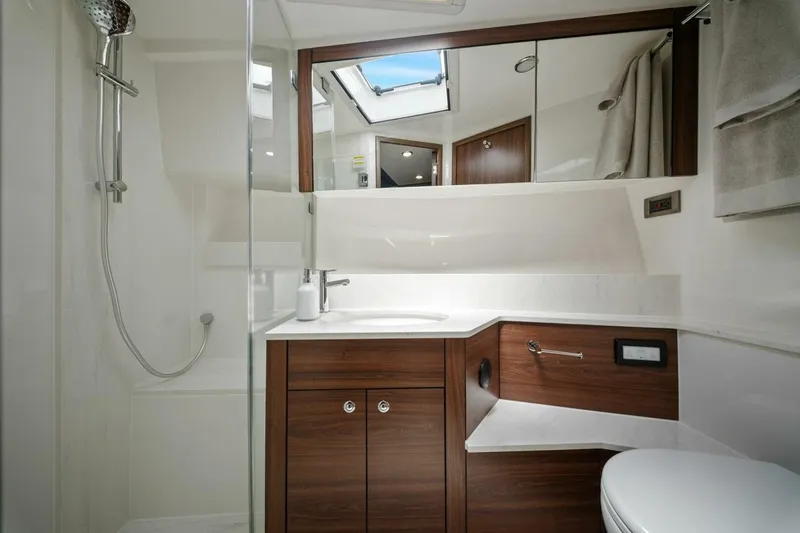 Slide: The Image of 2025 Maritimo M600 - 27