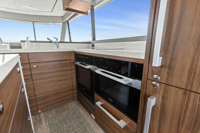 Slide: The Image of 2025 Maritimo M600 - Galley - 8