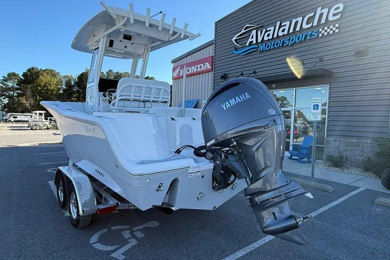 Slide: The Image of 2026 Sea Fox 228 Commander boat with Yamaha engine at Avalanche Motorsports dealership. - 5
