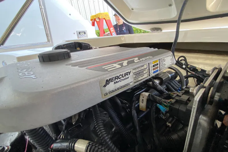 Slide: The Image of Engine compartment of a 2010 Monterey 254FS boat with Mercury MerCruiser 377 MAG engine. - 41