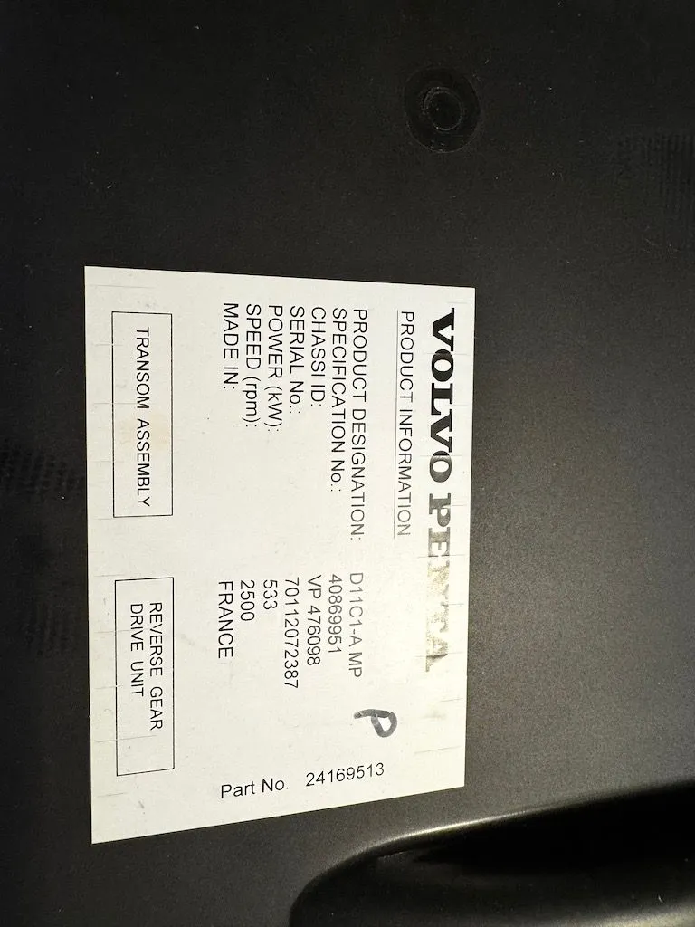 Slide: The Image of Galeon 500 Fly 2024 - 46