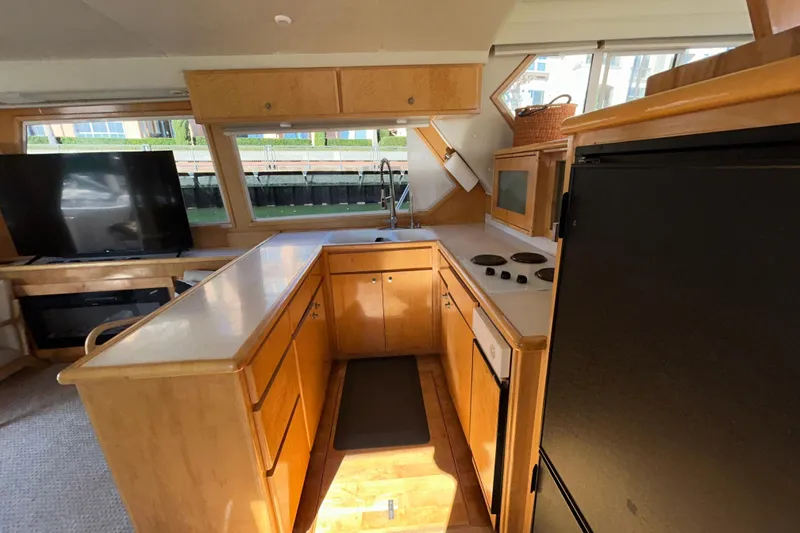 Slide: The Image of Galley - 16