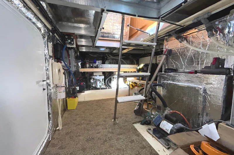 Slide: The Image of Navigator 53 Classic 1999 - 78