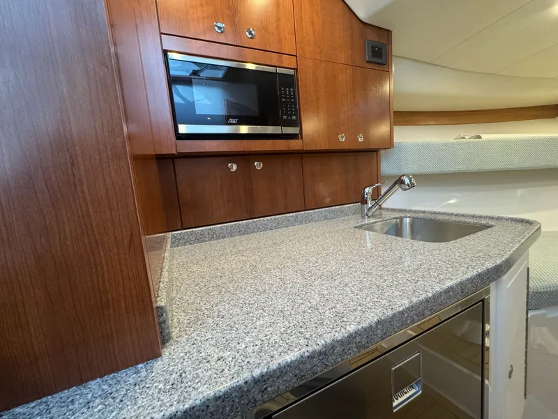 Slide: The Image of Albemarle 30 Express 2026 - 11