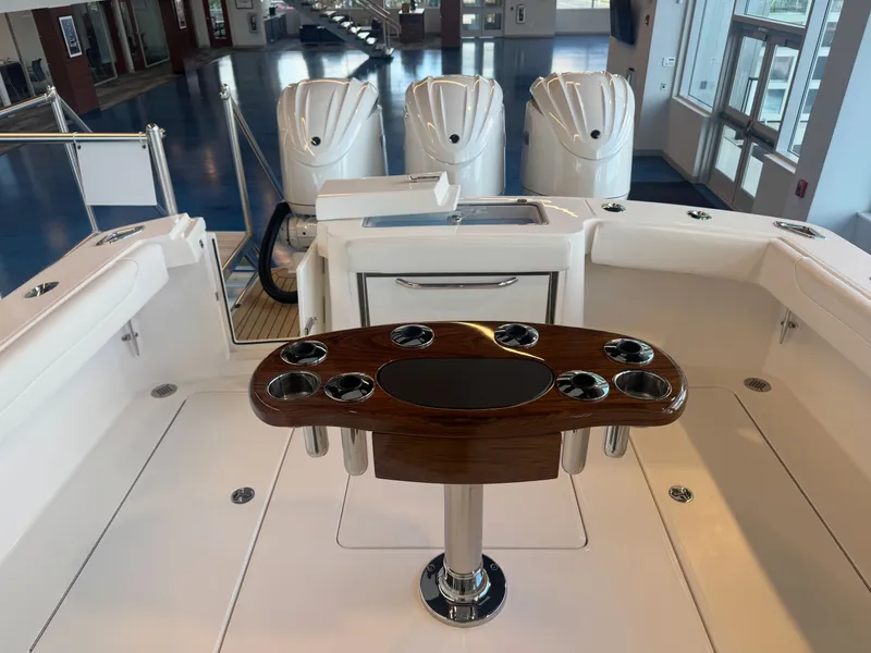 Slide: The Image of Albemarle 30 Express 2026 - 13