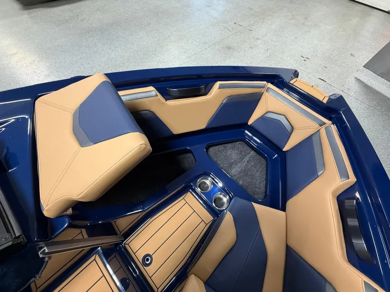 Slide: The Image of MasterCraft ProStar 2026 - 58